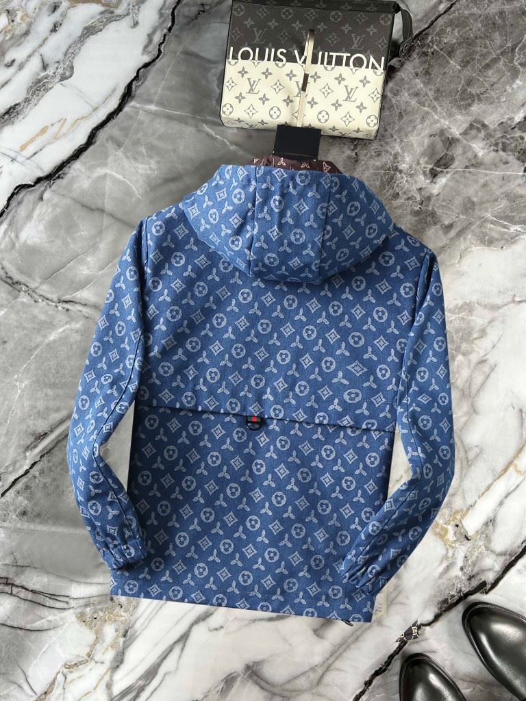 Louis Vuitton Outwear